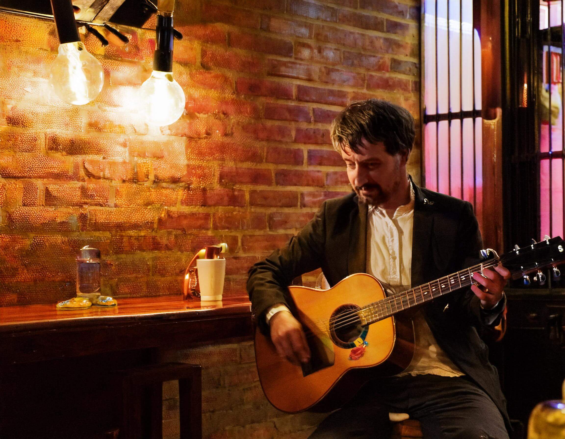 音楽とコーヒーの夜 ~アコースティックライブ in Café~